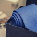Gravata Jacquard de Seda Azul Textura Quadriculada